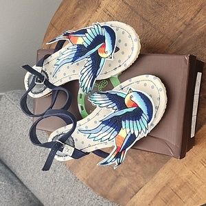 Miss L Fire Bluebird Sandals